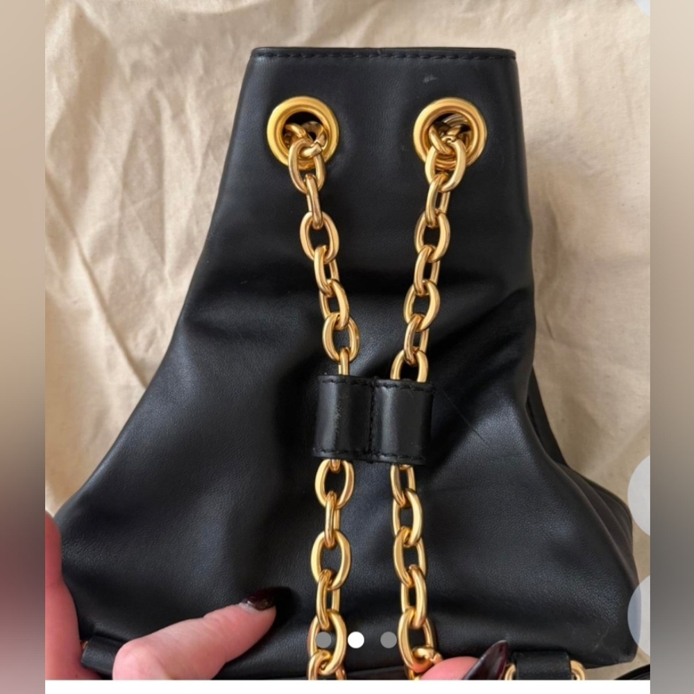 Tory Burch Black Leather Backpack with Gold Chain - Picture 3 of 4